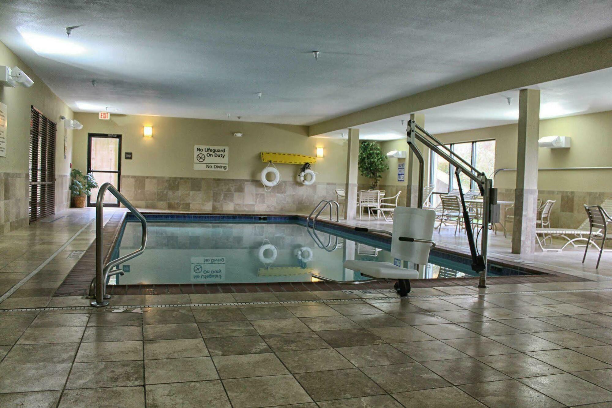 Hampton Inn & Suites Mansfield South @ I 71 Bagian luar foto